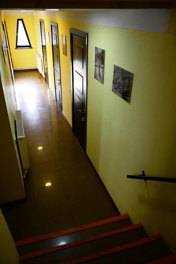 Daeli Hotel Μέστια Εξωτερικό φωτογραφία